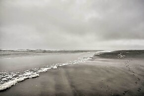 Long Beach Studio in Downtown - Walk to Ocean!