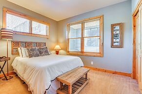 Dtwn Frisco Home w/ Mtn View, 11 Mi to Ski Breck!