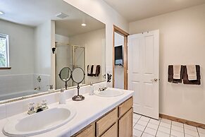 7 Mi to Northstar Resort: Tahoe Vista Family Cabin