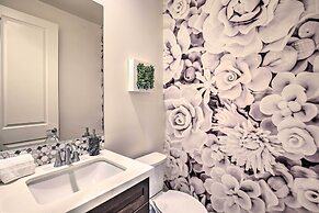 Lakefront Indio Villa: Private Pool & On-site Golf