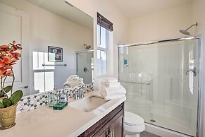 Lakefront Indio Villa: Private Pool & On-site Golf