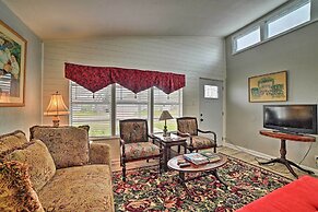 Coastal Escape w/ Yard, Walk 1 Mile to Texas A & M
