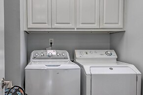 Stunning Views & Waterfront Fun: Aloe Bay Home