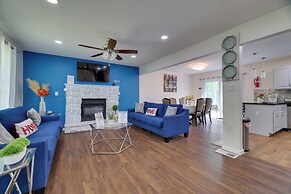 Hot Tub & 2 Game Rooms: Family Poconos Getaway!