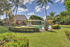 Poolside Paradise w/ Tropical Hut in Palm Beach