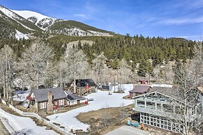Lake Cabin w/ King Bed, Foodie Kitchen, & Views