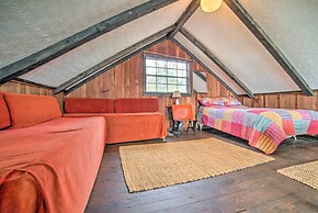 Authentic Retreat w/ Private Dock on Coosa River!