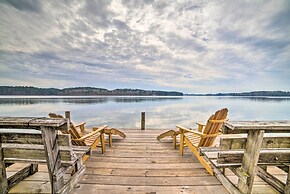 Authentic Retreat w/ Private Dock on Coosa River!