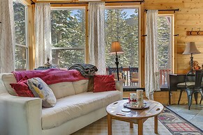 Idaho Springs Cabin w/ Hot Tub on Half Acre!
