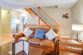 Ski-in Retreat w/ Pool Access: 2 Blocks to Main St