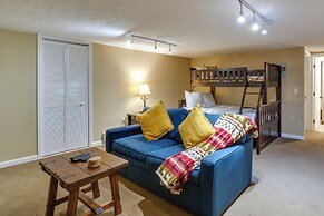 Ski-in Retreat w/ Pool Access: 2 Blocks to Main St