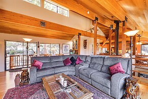 1 Mi to Lake Tahoe: Home w/ Hot Tub & Decks