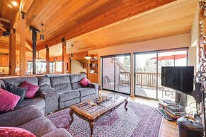 1 Mi to Lake Tahoe: Home w/ Hot Tub & Decks