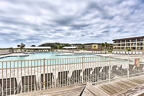 Walk to Pool & Beach: Hilton Head Island Condo!