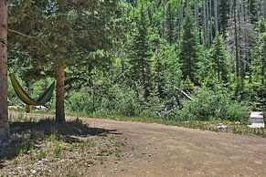 Cozy Streamside Studio - 2 Mi to Taos Ski Resort!