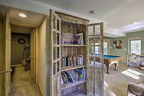 Secluded Fairplay Home w/ Hot Tub & Mountain Views