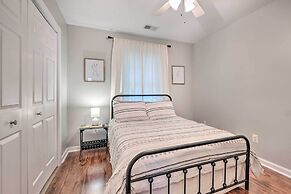 Idyllic Pasadena Retreat With Garden + Hot Tub!