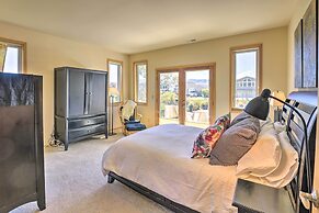 Lake Chelan Home w/ Boat Dock & Slip