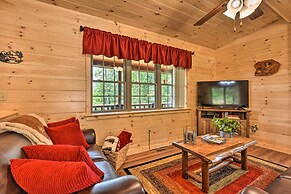 Secluded Mountain Cabin in Wardensville!