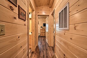 Secluded Mountain Cabin in Wardensville!