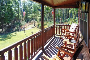 Secluded Mountain Cabin in Wardensville!