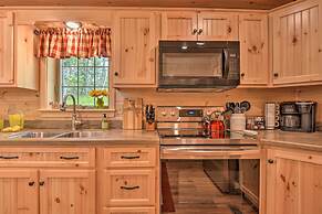 Secluded Mountain Cabin in Wardensville!