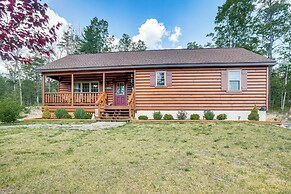 Secluded Mountain Cabin in Wardensville!