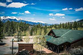 Keystone Condo on Golf Course w/ Mountain View