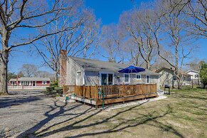 2 Mi to Craigville Beach: Hyannis Home w/ Deck