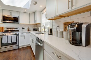 2 Mi to Craigville Beach: Hyannis Home w/ Deck