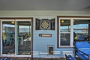 Gun Barrel City Home w/ Hot Tub!