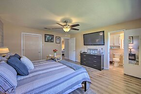 Gun Barrel City Home w/ Hot Tub!