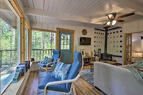 Loch Lomond Cabin w/ Hot Tub, Near Wineries!