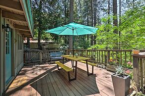 Loch Lomond Cabin w/ Hot Tub, Near Wineries!