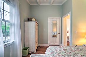 Charming Hyannis Cottage: 1 Mi to Beach!