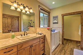 Bigfork Modern Living - Pet & Family Friendly!