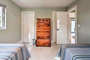 Pet-friendly Naples Condo Near Marco Island Beach!