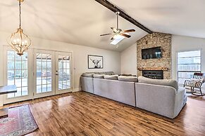 Pet-friendly Austin Ranch Home w/ Fire Pit!