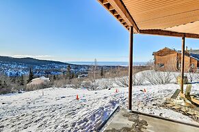 Anchorage Getaway w/ Mtn Views < 5 Mi to Zoo!