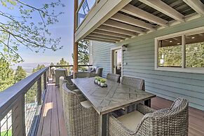 Hot Tub, Pool Table: Luxe Reno Chalet w/ Mtn View!