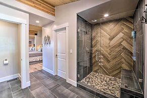 Hot Tub, Pool Table: Luxe Reno Chalet w/ Mtn View!