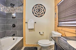 Big Bear Lake Cabin w/ Hot Tub < 1 Mi to Skiing!