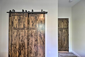 Modern Kalispell Retreat: 37 Mi to Glacier NP