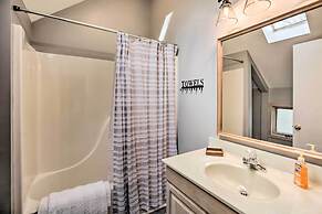 Serene Hideaway With Views, 1 Mi to Hike & Ski!