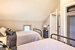 Serene Hideaway With Views, 1 Mi to Hike & Ski!