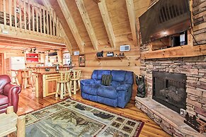 A-frame Cabin w/ Hot Tub < 1 Mi to Ober Gatlinburg