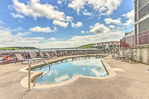 Sunny Condo Situated Right on Lake of The Ozarks!