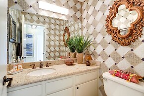 067098 Chic 3 BR Condo w/ Mtn & Golf Course Views