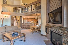 Walk to Ski Lift: Mtn-view Condo in Breckenridge
