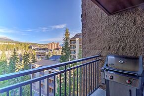 Walk to Ski Lift: Mtn-view Condo in Breckenridge